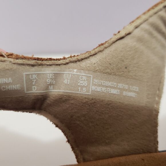 Clark's Tan Adjustable Comfy Sansals Women's Sz 9.5 - Picture 10 of 10